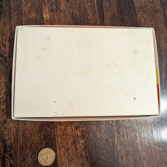 Parasols and Pinafores vintage cardboard box - Picture 5 of 6